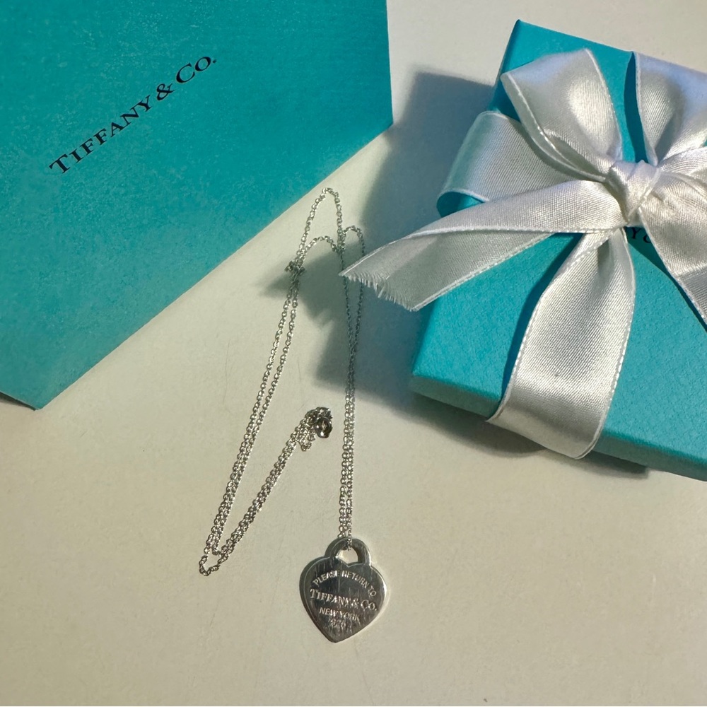 Return to Tiffany Heart Tag Pendant